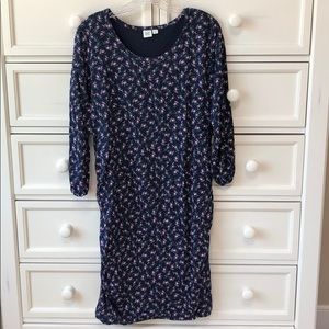 GAP body con dress for mama